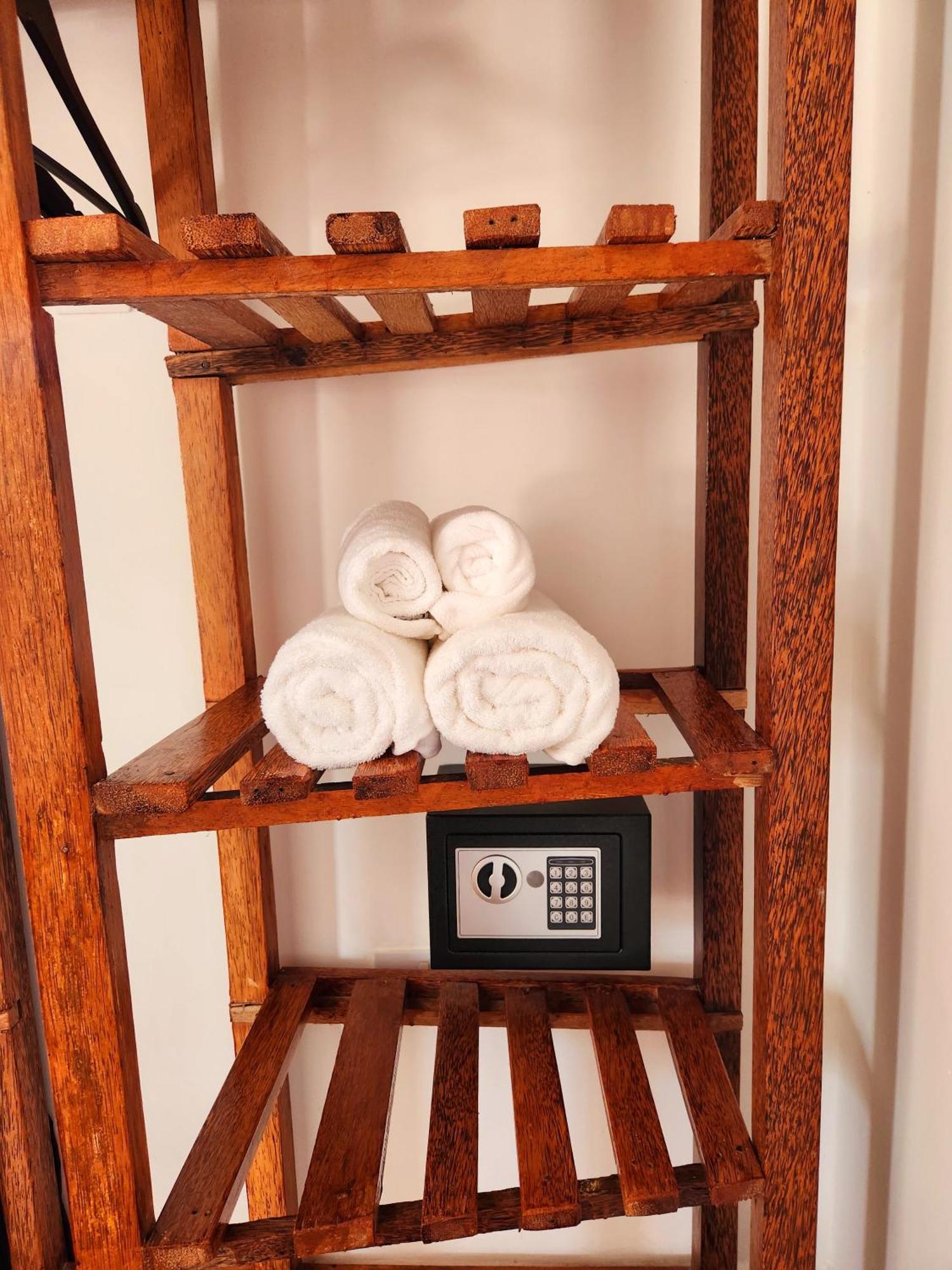 Almas Beach Boutique Hotel Makunduchi Ngoại thất bức ảnh