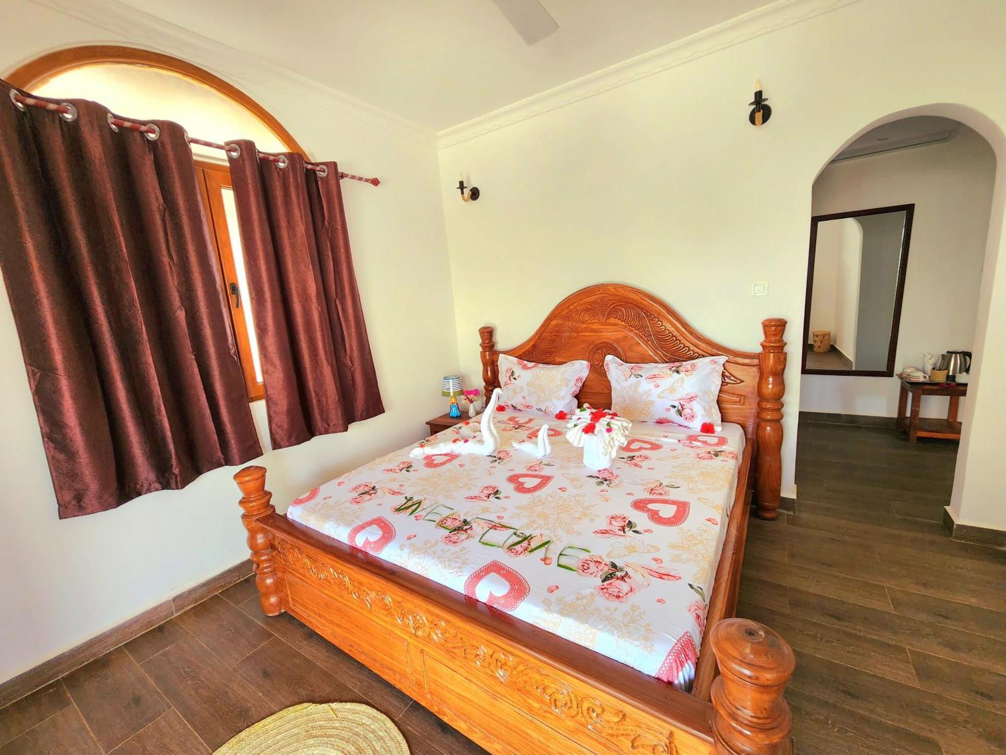 Almas Beach Boutique Hotel Makunduchi Ngoại thất bức ảnh