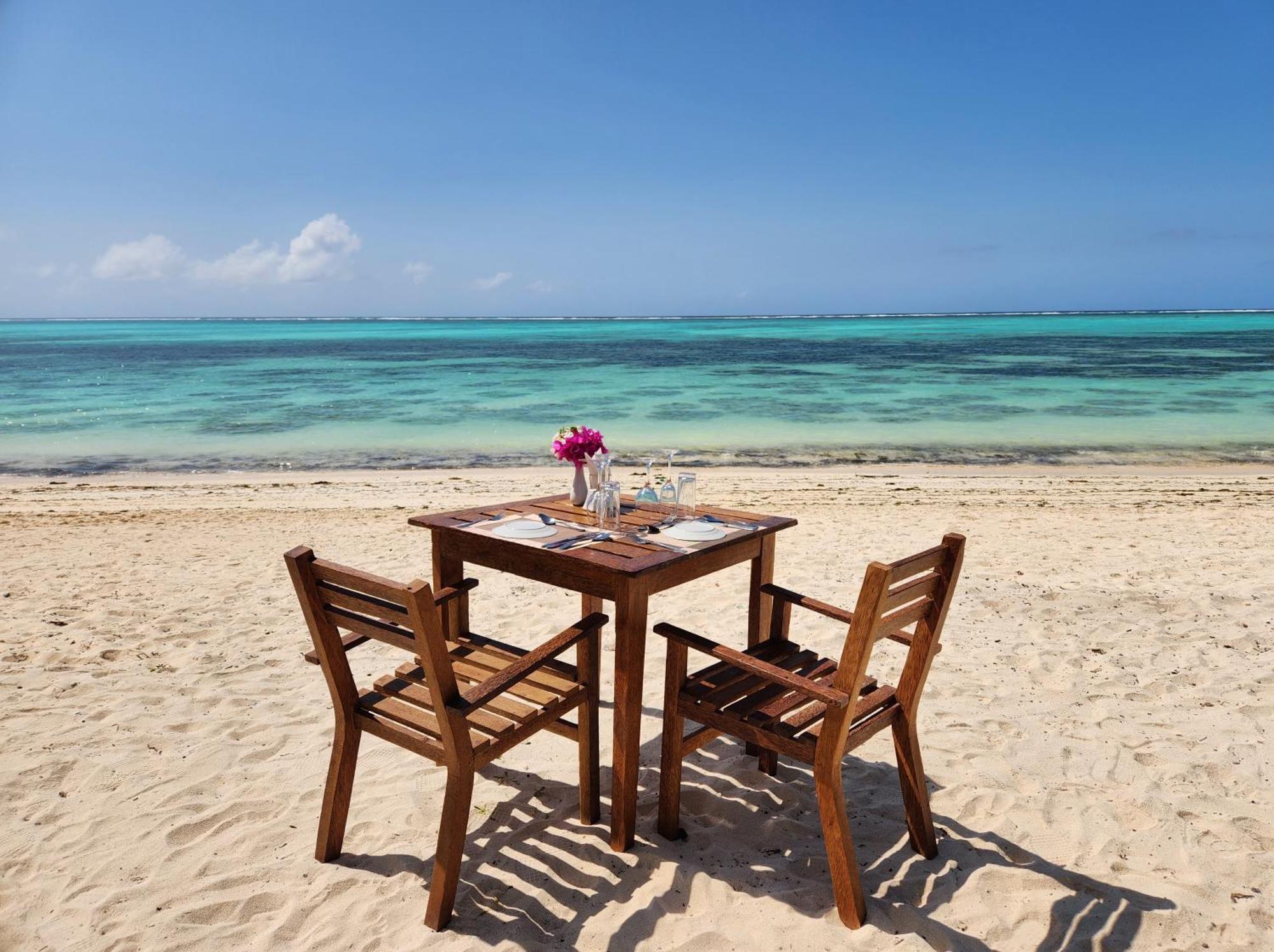 Almas Beach Boutique Hotel Makunduchi Ngoại thất bức ảnh