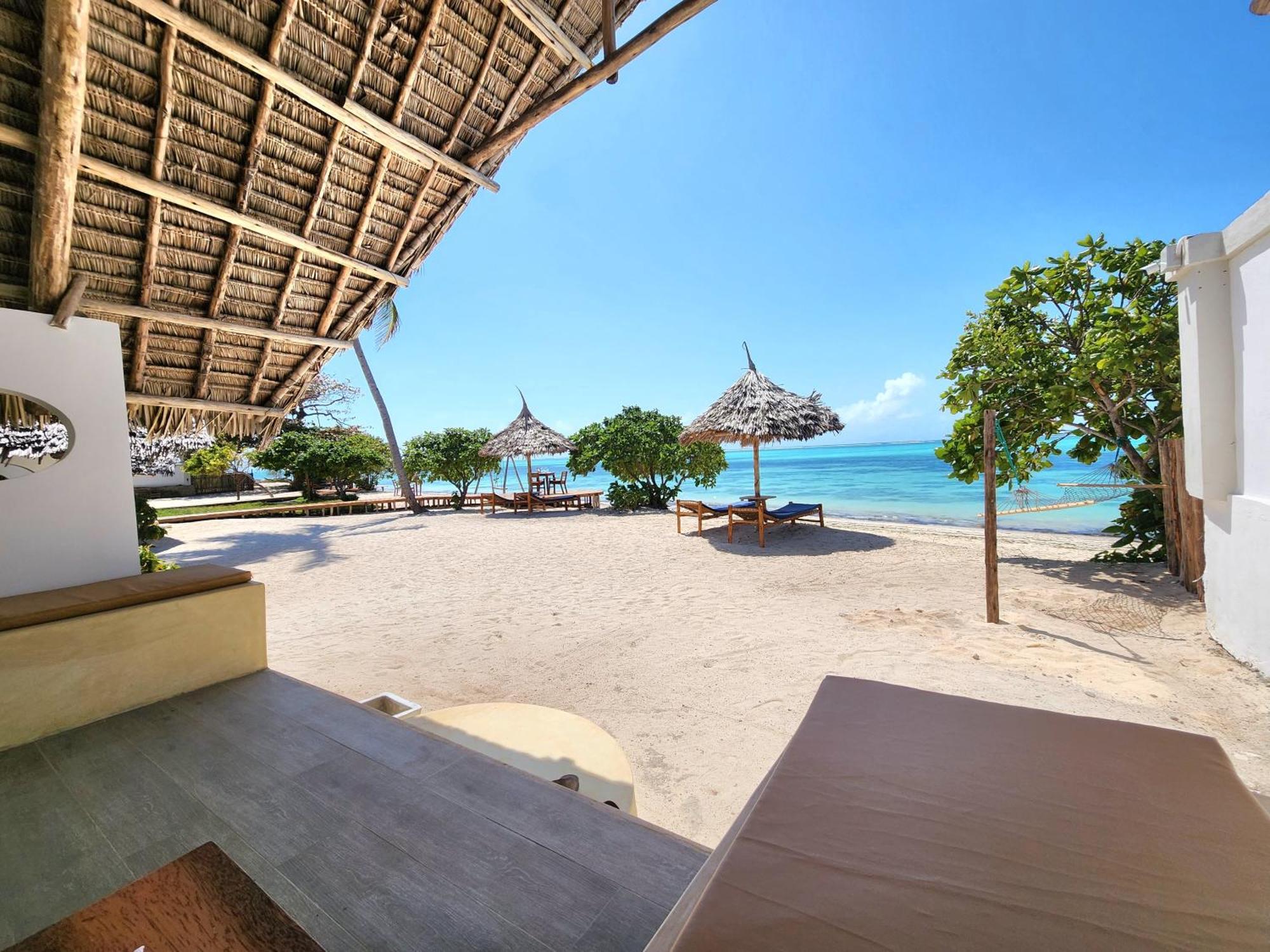 Almas Beach Boutique Hotel Makunduchi Ngoại thất bức ảnh