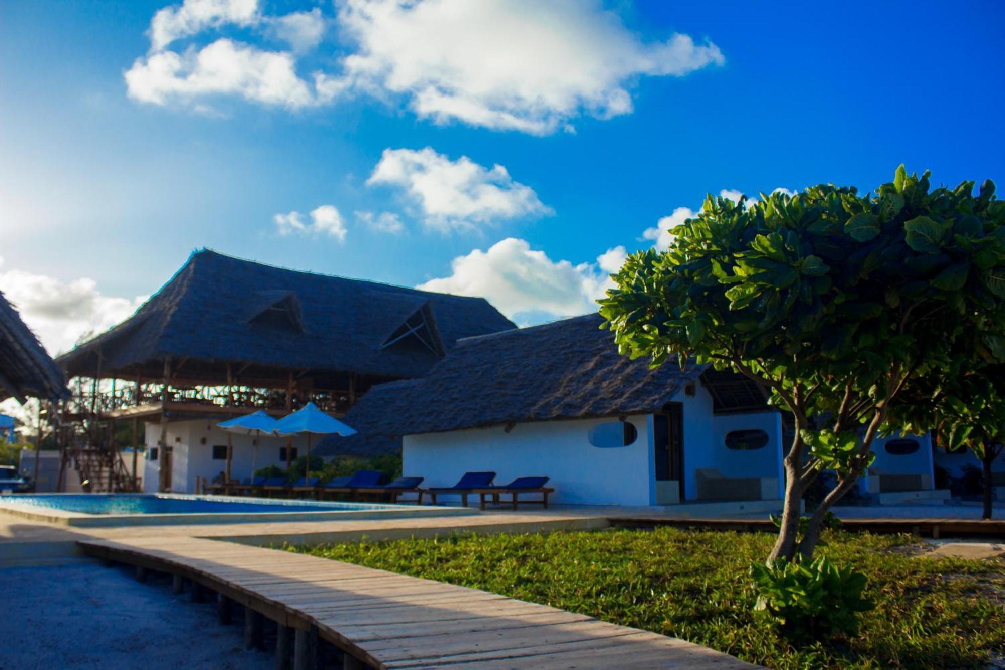Almas Beach Boutique Hotel Makunduchi Ngoại thất bức ảnh