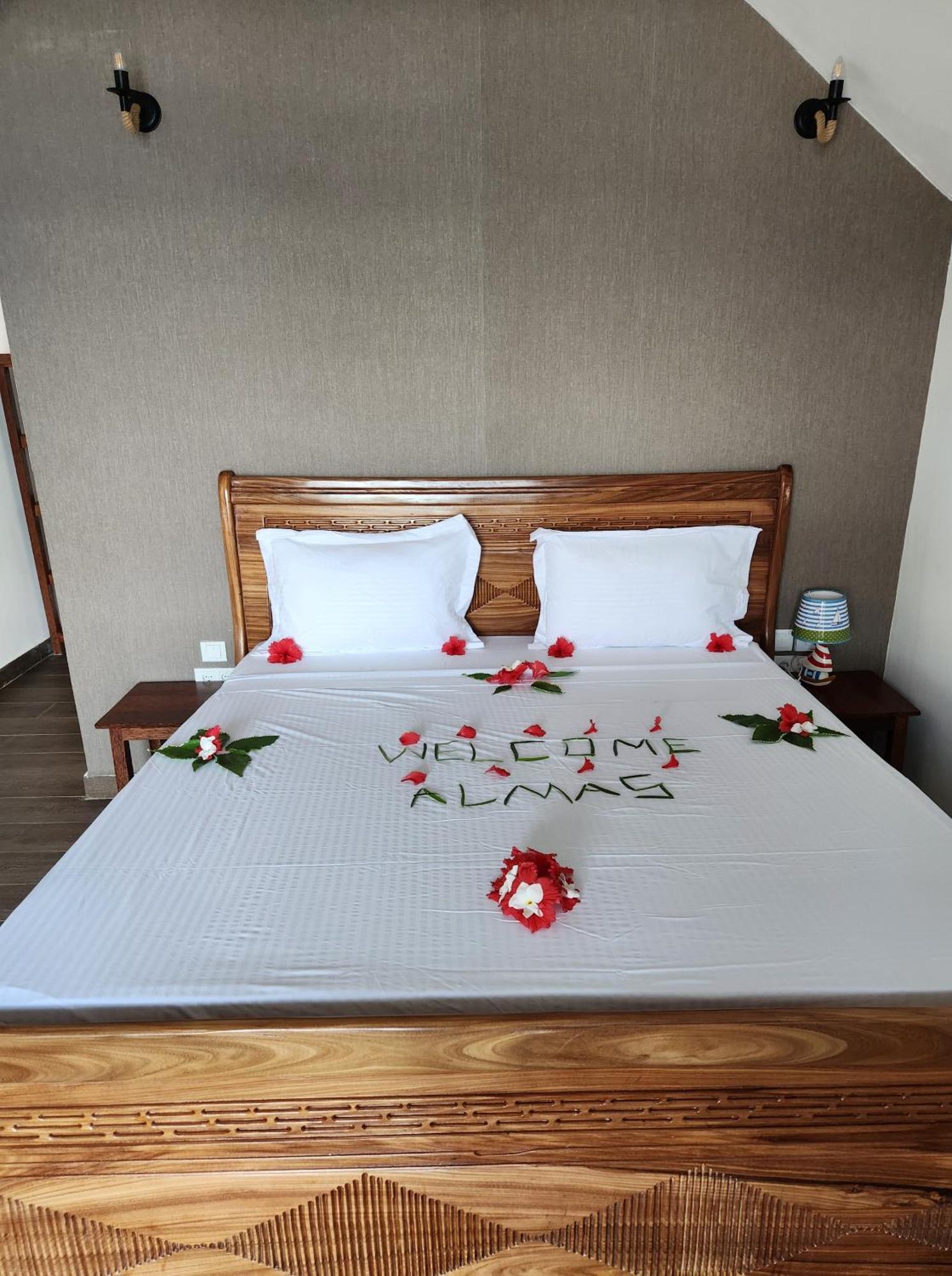 Almas Beach Boutique Hotel Makunduchi Ngoại thất bức ảnh